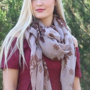 Snowflake Scarf